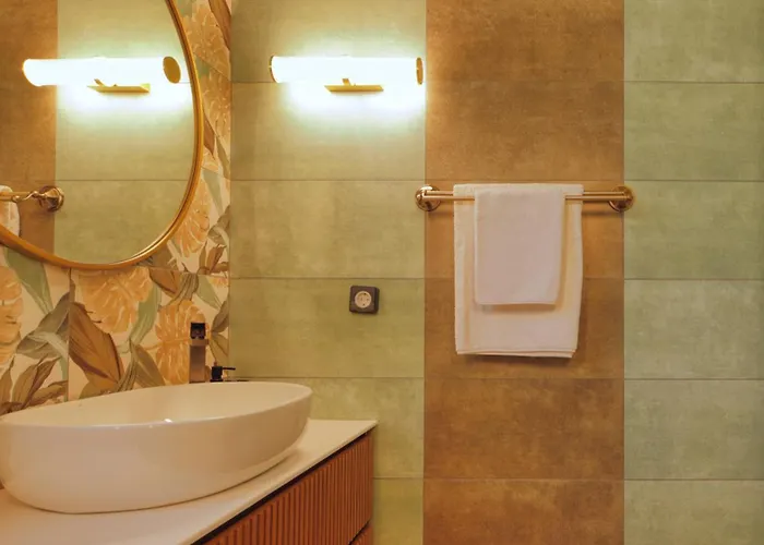 Alkyoni Luxury