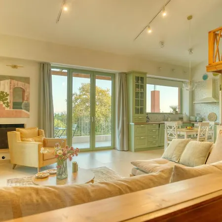 Alkyoni Luxury Apartamento
